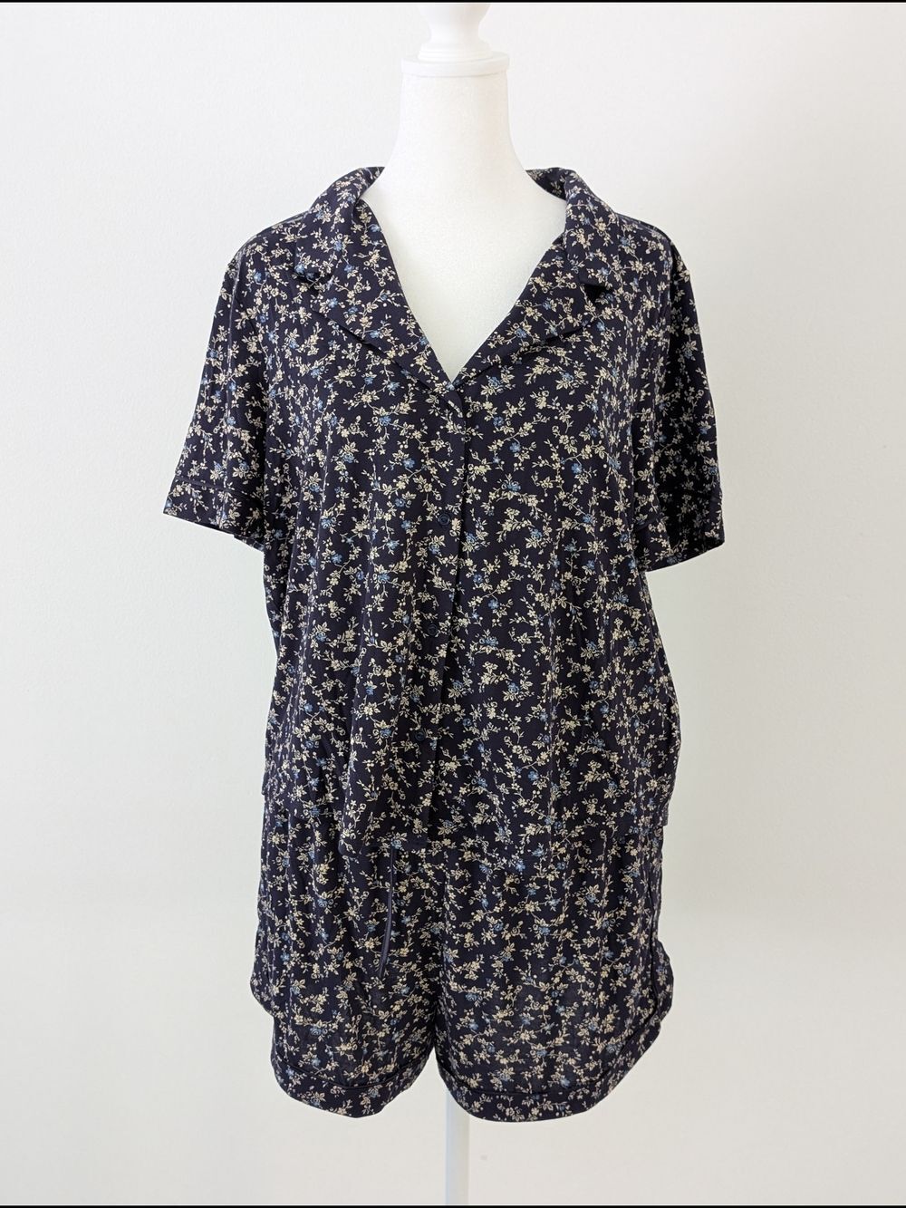 Gap Body Pajama Set Women M Navy Floral Print Short Sleeve Button Down NWT